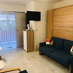 Les Jardins Du Bord De Mer, Studio, Parking, Piscine Roquebrune-Cap-Martin