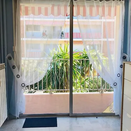 Les Jardins Du Bord De Mer, Studio, Parking, Piscine Roquebrune-Cap-Martin