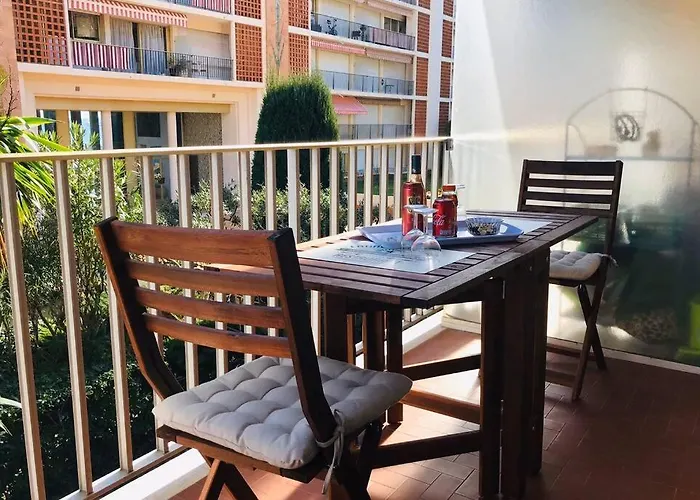 Les Jardins Du Bord De Mer, Studio, Parking, Piscine فندق *