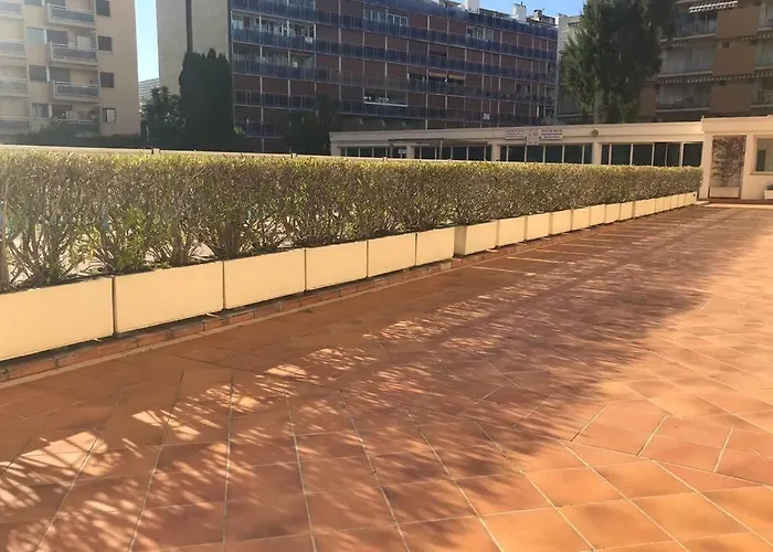 Les Jardins Du Bord De Mer, Studio, Parking, Piscine فندق روكوبرُن كاب مارتي